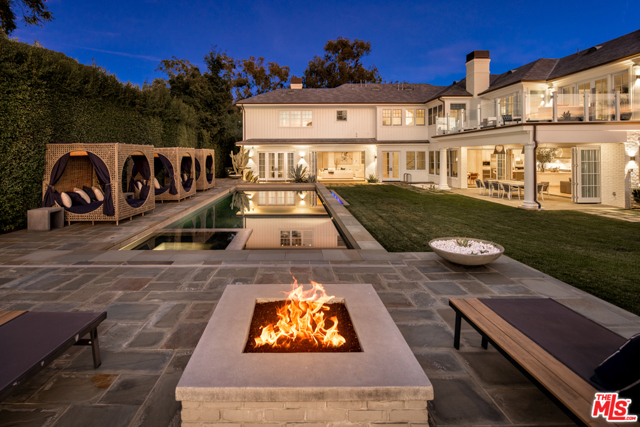 7 Bed Home for Sale in Pacific Palisades, California