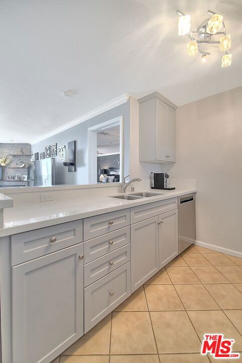 2 Bed Home for Sale in Los Angeles, California