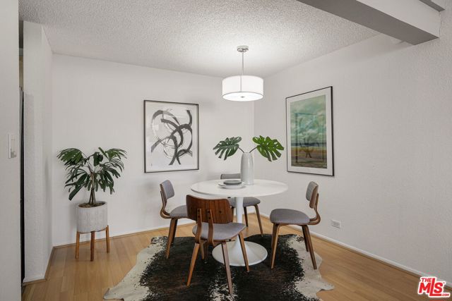 2 Bed Home for Sale in Los Angeles, California