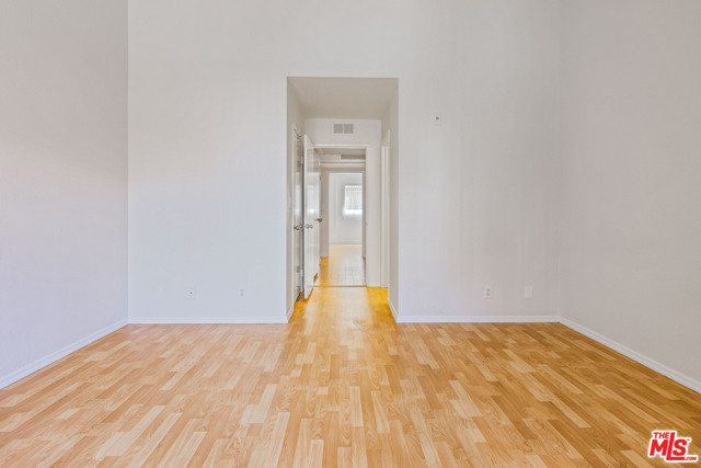 2 Bed Home for Sale in Los Angeles, California