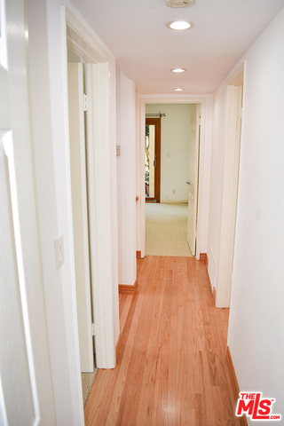 122 BAYVIEW Drive, Hermosa Beach, California 90254, 3 Bedrooms Bedrooms, ,2 BathroomsBathrooms,Residential,Sold,BAYVIEW,18324854