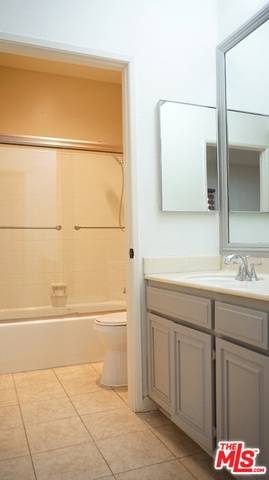 2 Bed Home for Sale in Encino, California