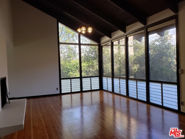 3 Bed Home for Sale in Sherman Oaks, California