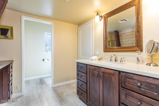 2 Bed Home for Sale in Calabasas, California