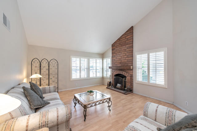 4 Bed Home for Sale in Newbury Park, California