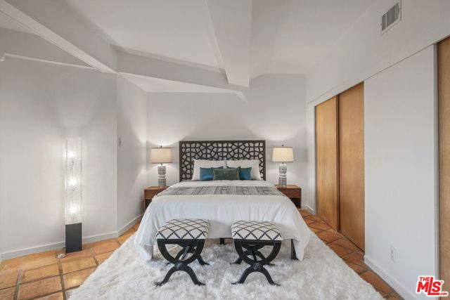 2 Bed Home for Sale in Los Angeles, California