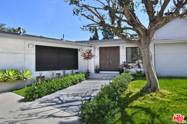 4 Bed Home for Sale in Sherman Oaks, California