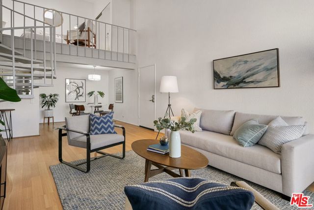 2 Bed Home for Sale in Los Angeles, California