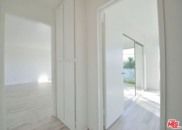  Income Home for Sale in Santa Monica, California
