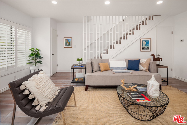 2 Bed Home for Sale in Santa Monica, California