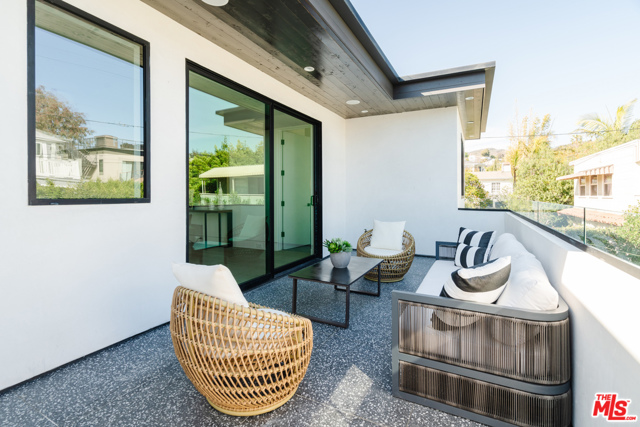 5 Bed Home for Sale in Pacific Palisades, California