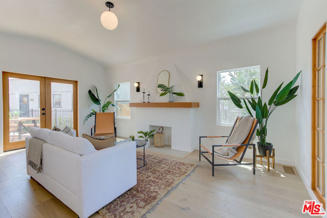 4 Bed Home for Sale in Los Angeles, California
