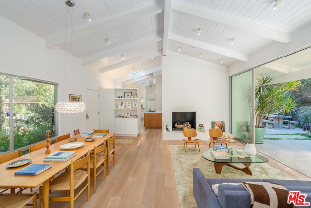 3 Bed Home for Sale in Los Angeles, California