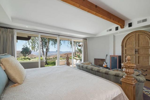 6 Bed Home for Sale in Westlake Village, California