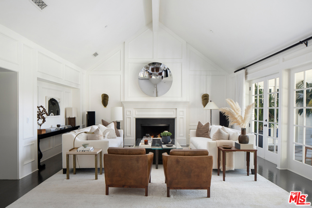 5 Bed Home for Sale in Beverly Hills, California