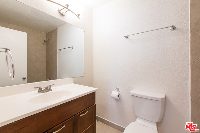 2 Bed Home for Sale in North Hollywood, California