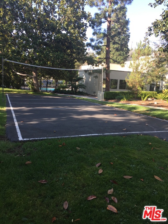 3 Bed Home for Sale in Culver City, California