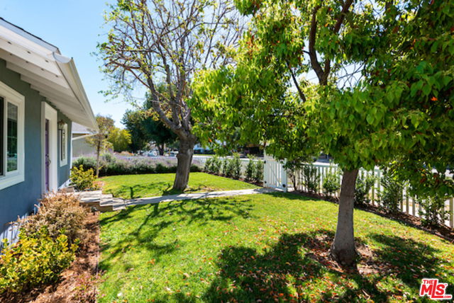 4 Bed Home for Sale in Encino, California