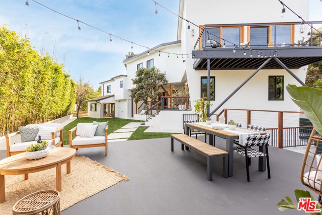 4 Bed Home for Sale in Los Angeles, California