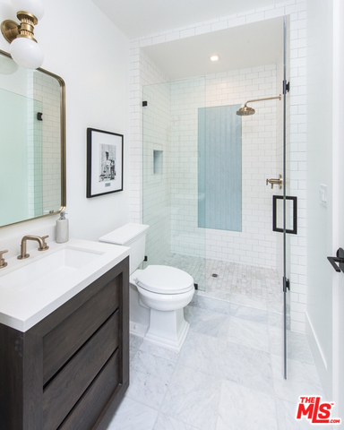 6 Bed Home for Sale in Pacific Palisades, California