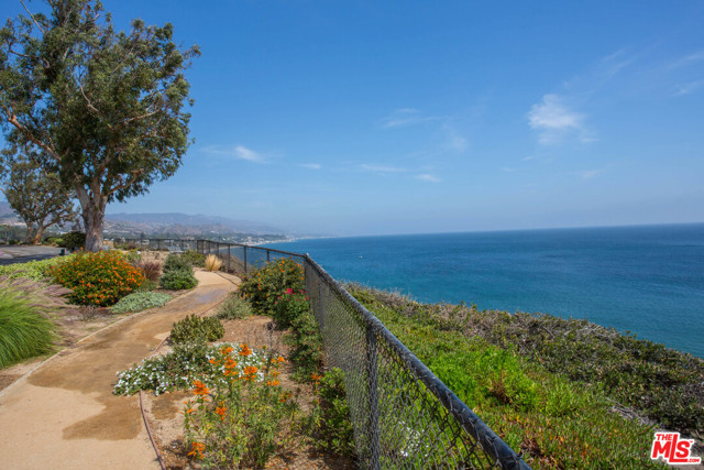 3 Bed Home for Sale in Malibu, California
