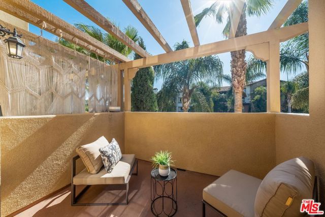 2 Bed Home for Sale in Playa Vista, California