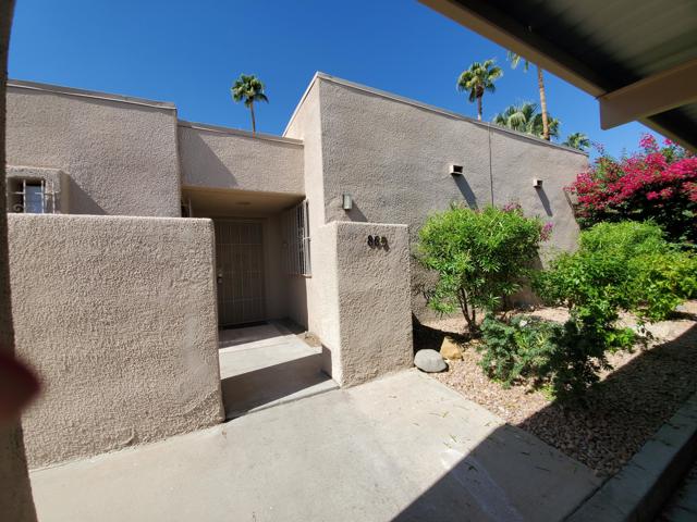 865 E Arenas Road, Palm Springs, CA 92262