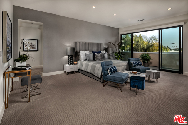330 W Green Street, Pasadena, CA, 91105 330 W Green Street