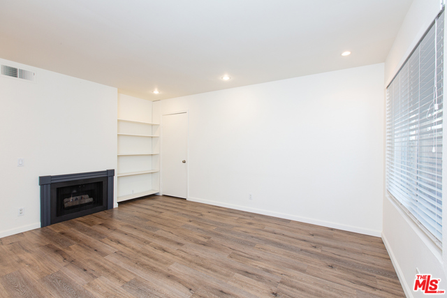 2 Bed Home for Sale in North Hollywood, California