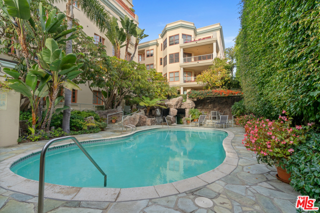 3 Bed Home for Sale in Santa Monica, California