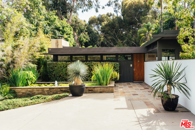 3 Bed Home for Sale in Pacific Palisades, California