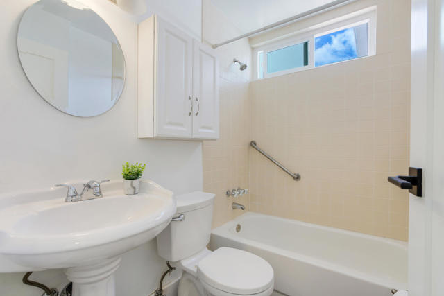 4 Bed Home for Sale in Newbury Park, California