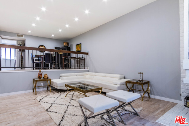 2 Bed Home for Sale in Encino, California