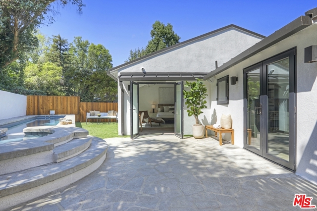 3 Bed Home for Sale in Los Angeles, California