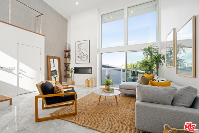 2 Bed Home for Sale in Santa Monica, California