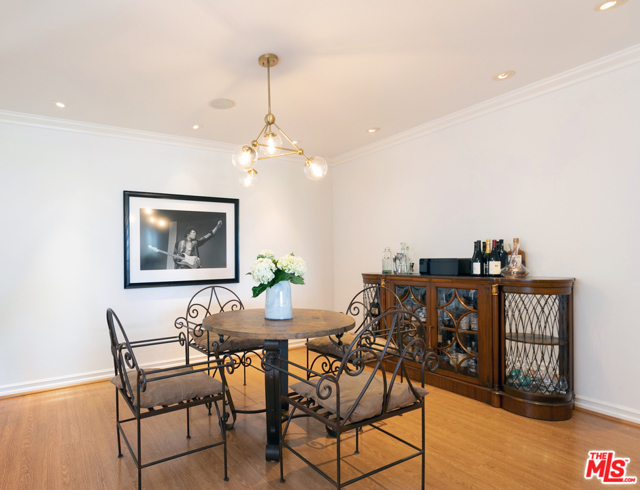 3 Bed Home for Sale in Studio City, California