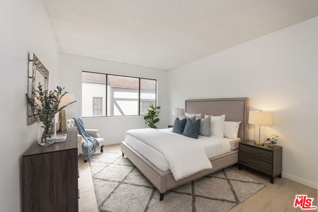 2 Bed Home for Sale in Los Angeles, California