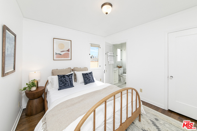 2 Bed Home for Sale in Los Angeles, California