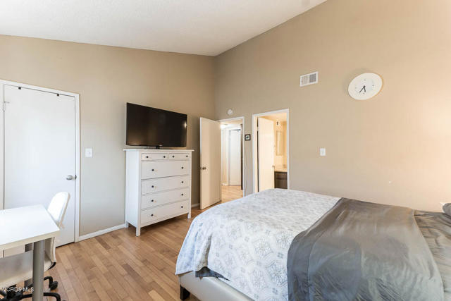 2 Bed Home for Sale in Panorama City, California