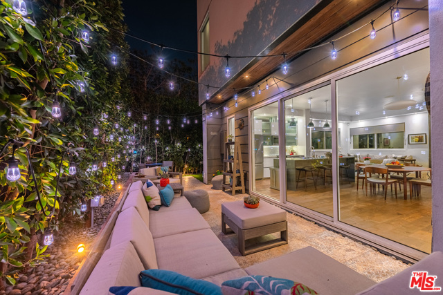 3 Bed Home for Sale in Los Angeles, California