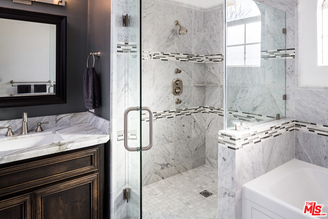 224 HELBERTA Avenue, Redondo Beach, California 90277, 3 Bedrooms Bedrooms, ,3 BathroomsBathrooms,Residential,Sold,HELBERTA,17261402