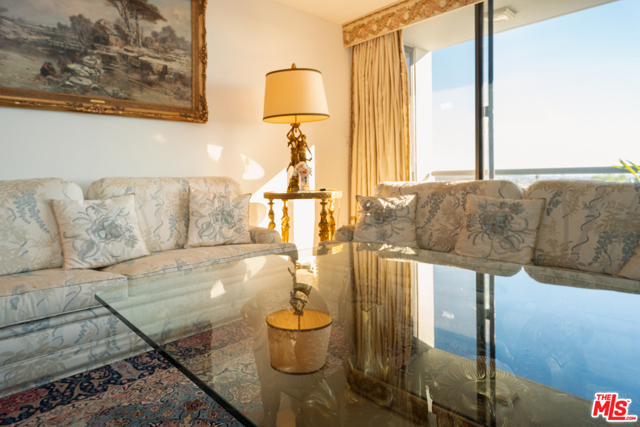 2 Bed Home for Sale in Los Angeles, California