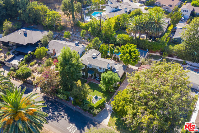 4 Bed Home for Sale in Los Angeles, California