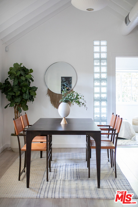 2 Bed Home for Sale in Los Angeles, California