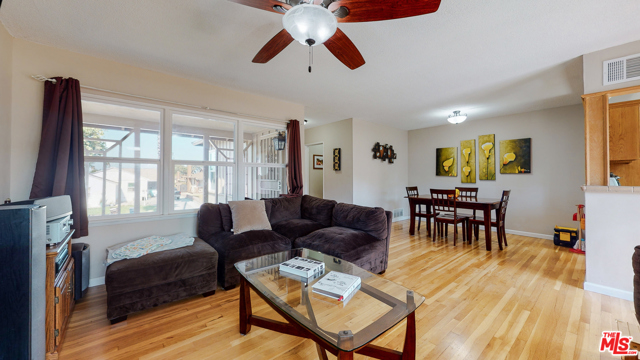 3 Bed Home for Sale in Hawthorne, California