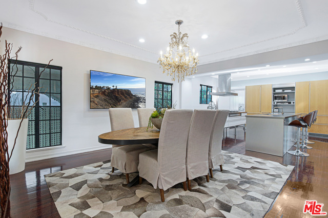 4 Bed Home for Sale in Beverly Hills, California