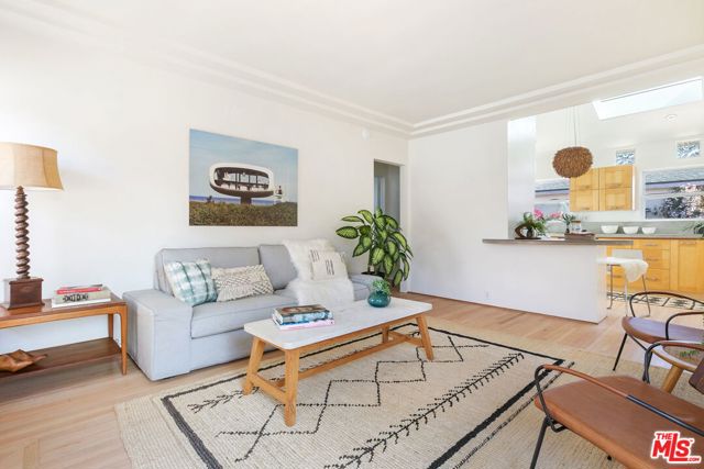 2 Bed Home for Sale in Venice, California