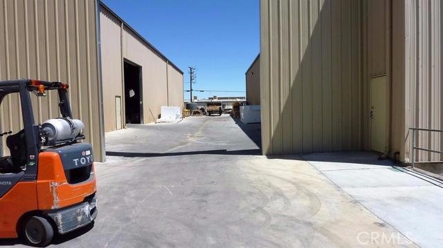 15024 Anacapa, 92392, ,Commercial,For Sale,Anacapa,527484