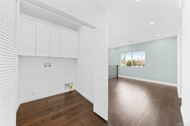 7 Bed Home for Sale in Los Angeles, California