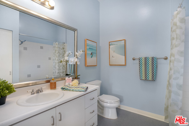 3 Bed Home for Sale in Venice, California